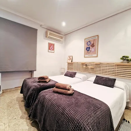 Mezquita Con Cochera