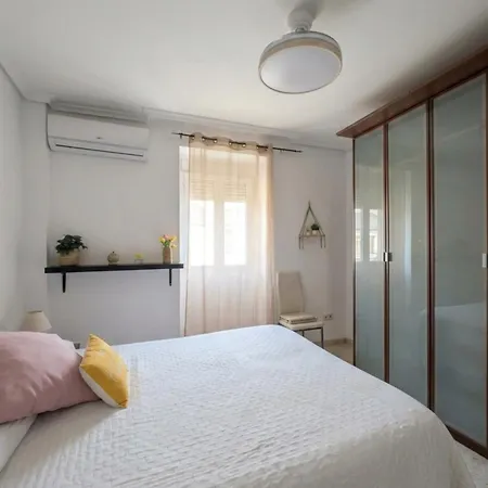 Polvora, Junto Al Puente *