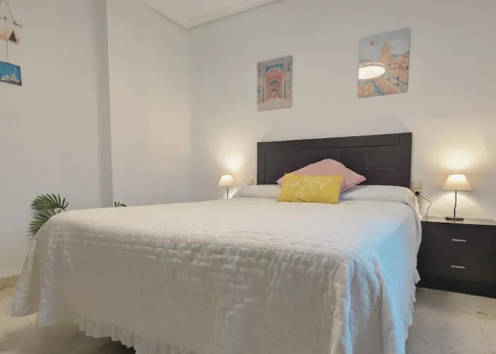 Апартаменти Polvora, Junto Al Puente *